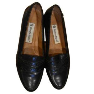 Etienne Aigner black leather loafers in "Kathy" style